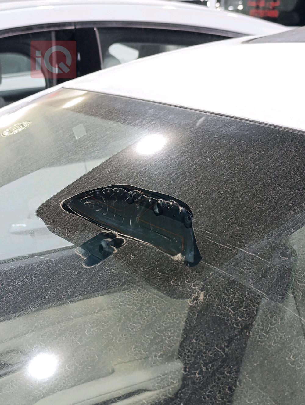 بي واي دي كوين L DM-i